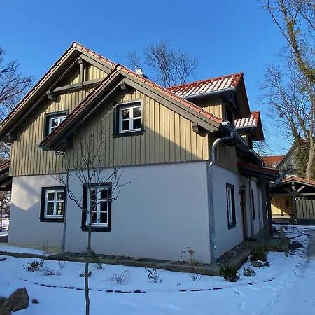 Ilsenburg, Luxurioese Landhaeuser Mit Sauna Und Kamin, Mitten Im Harz *