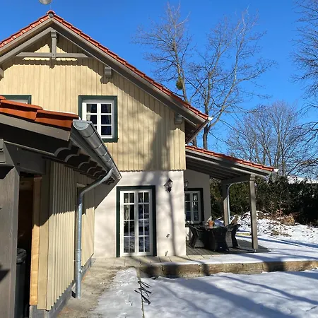 Holiday home Ilsenburg, Luxurioese Landhaeuser Mit Sauna Und Kamin, Mitten Im Harz *