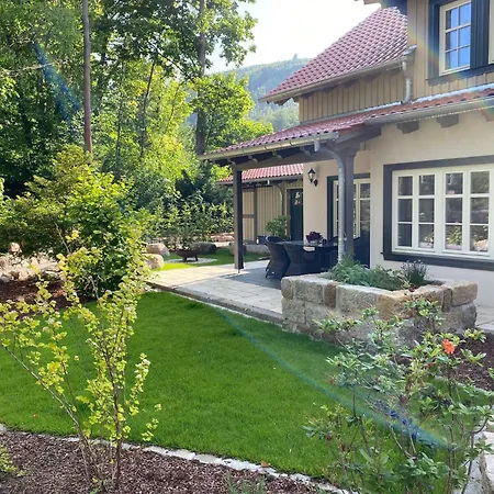 Ilsenburg, Luxurioese Landhaeuser Mit Sauna Und Kamin, Mitten Im Harz بيت للعطل