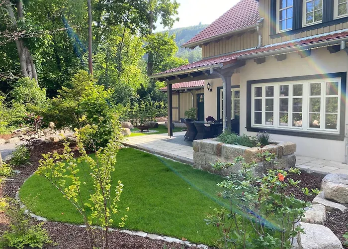 Ilsenburg, Luxurioese Landhaeuser Mit Sauna Und Kamin, Mitten Im Harz 度假居